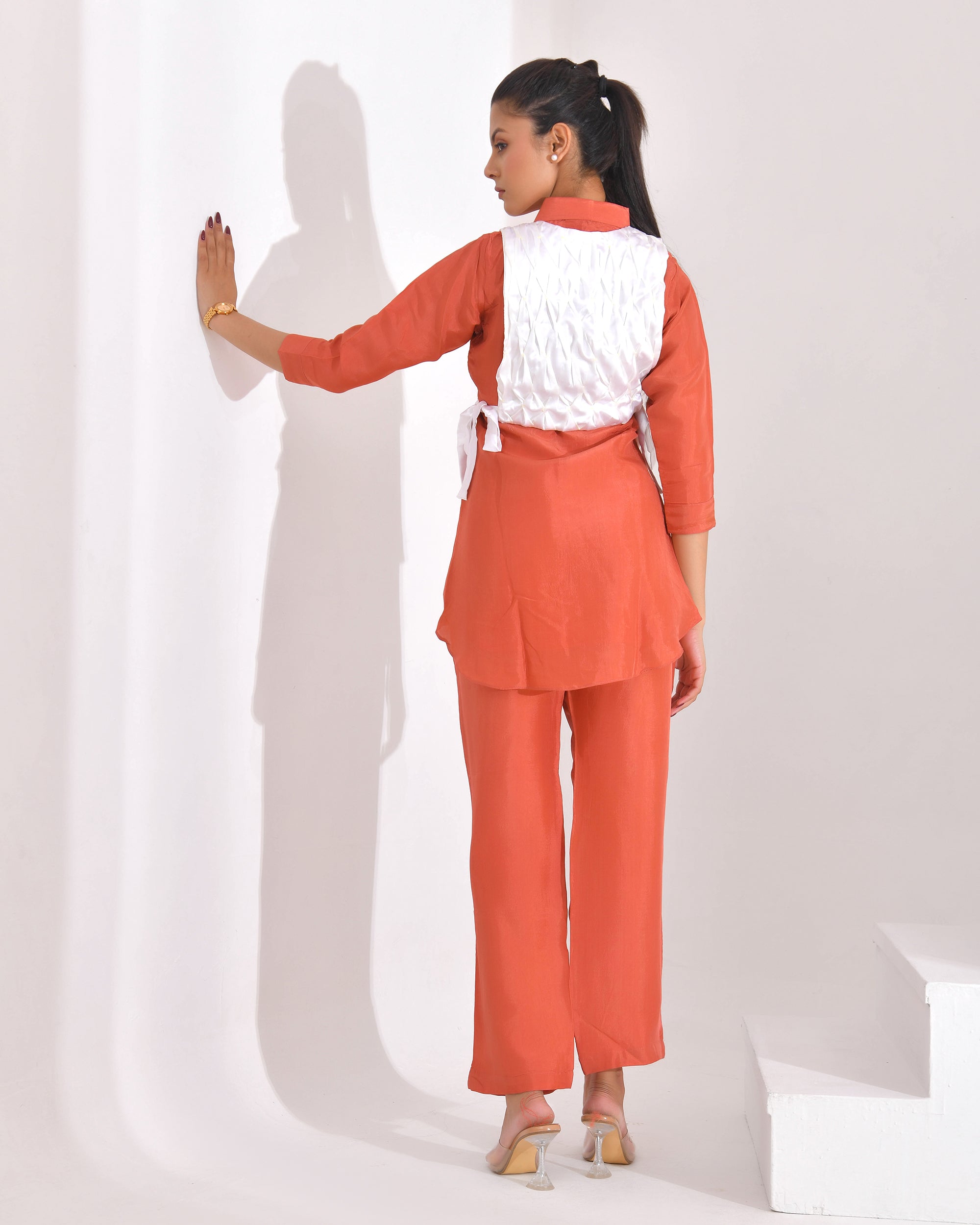 Silk Saffron
