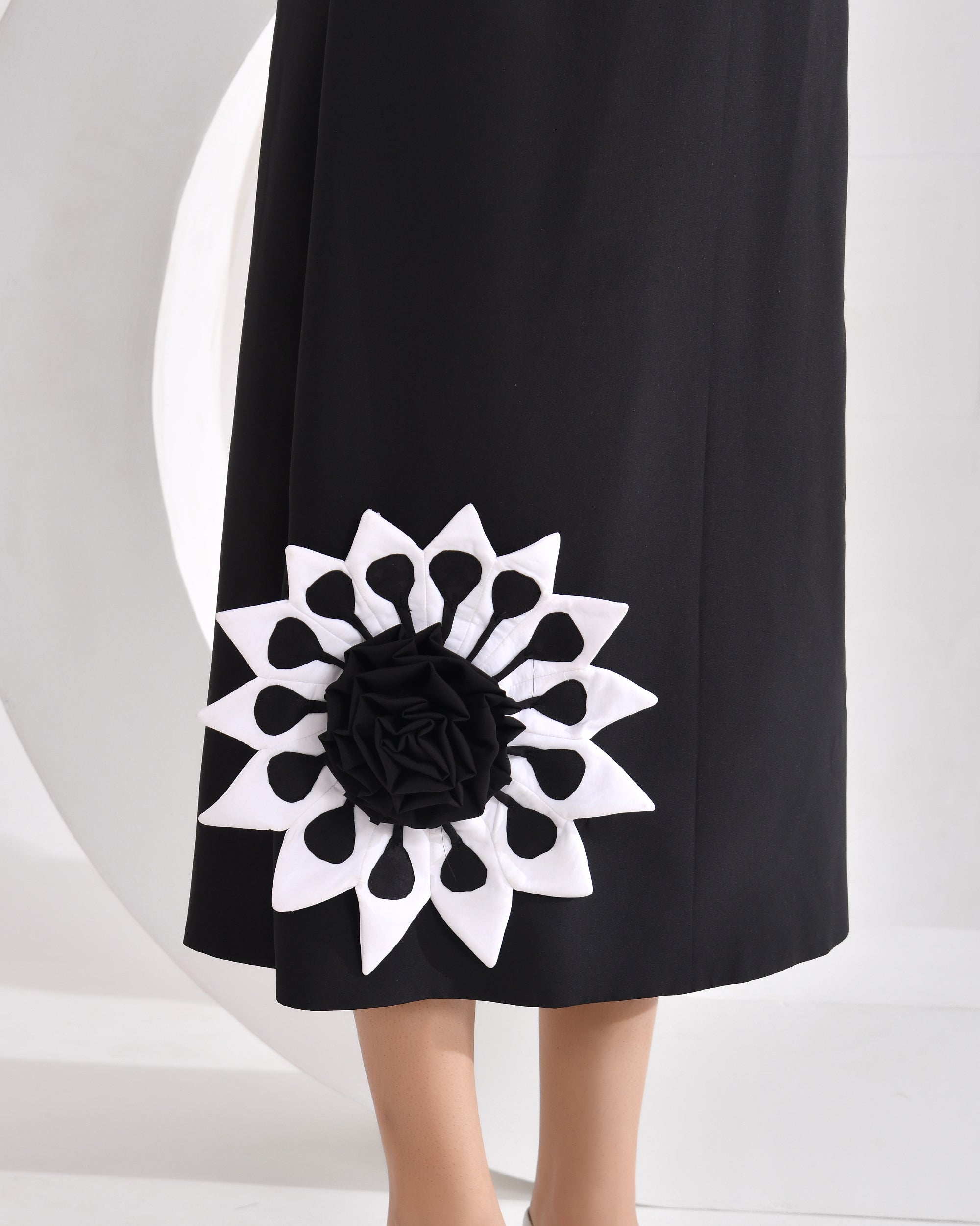Bloom Noir